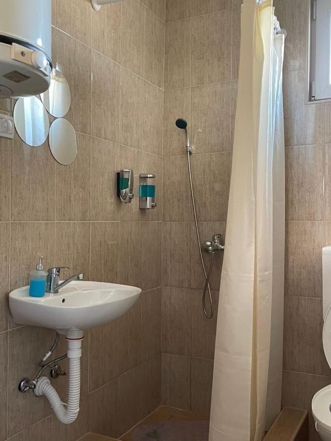 Apartmani Marija Zemun Zemun Polje Extérieur photo