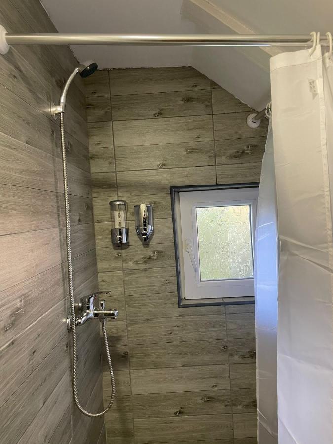 Apartmani Marija Zemun Zemun Polje Extérieur photo