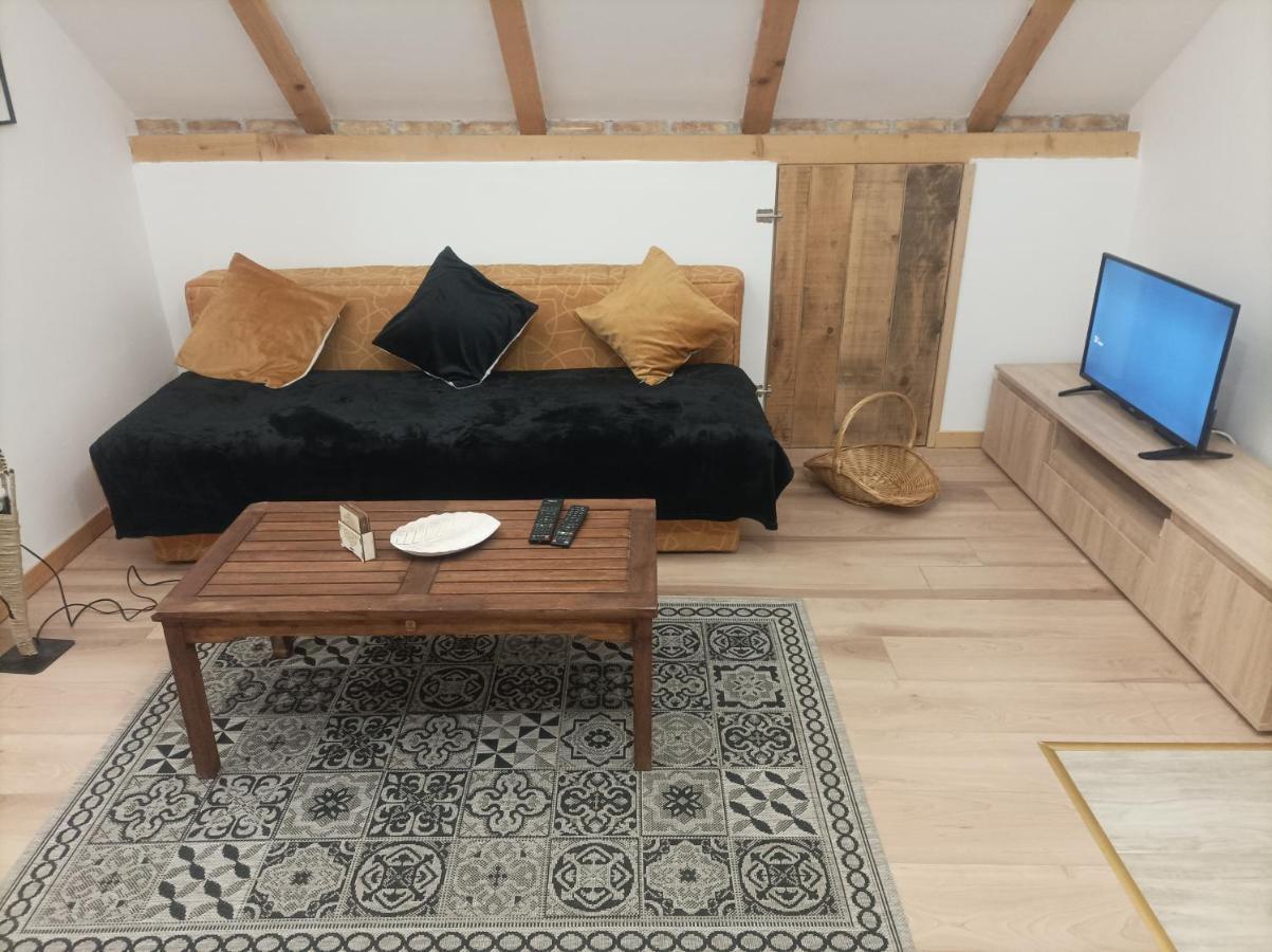 Apartmani Marija Zemun Zemun Polje Extérieur photo